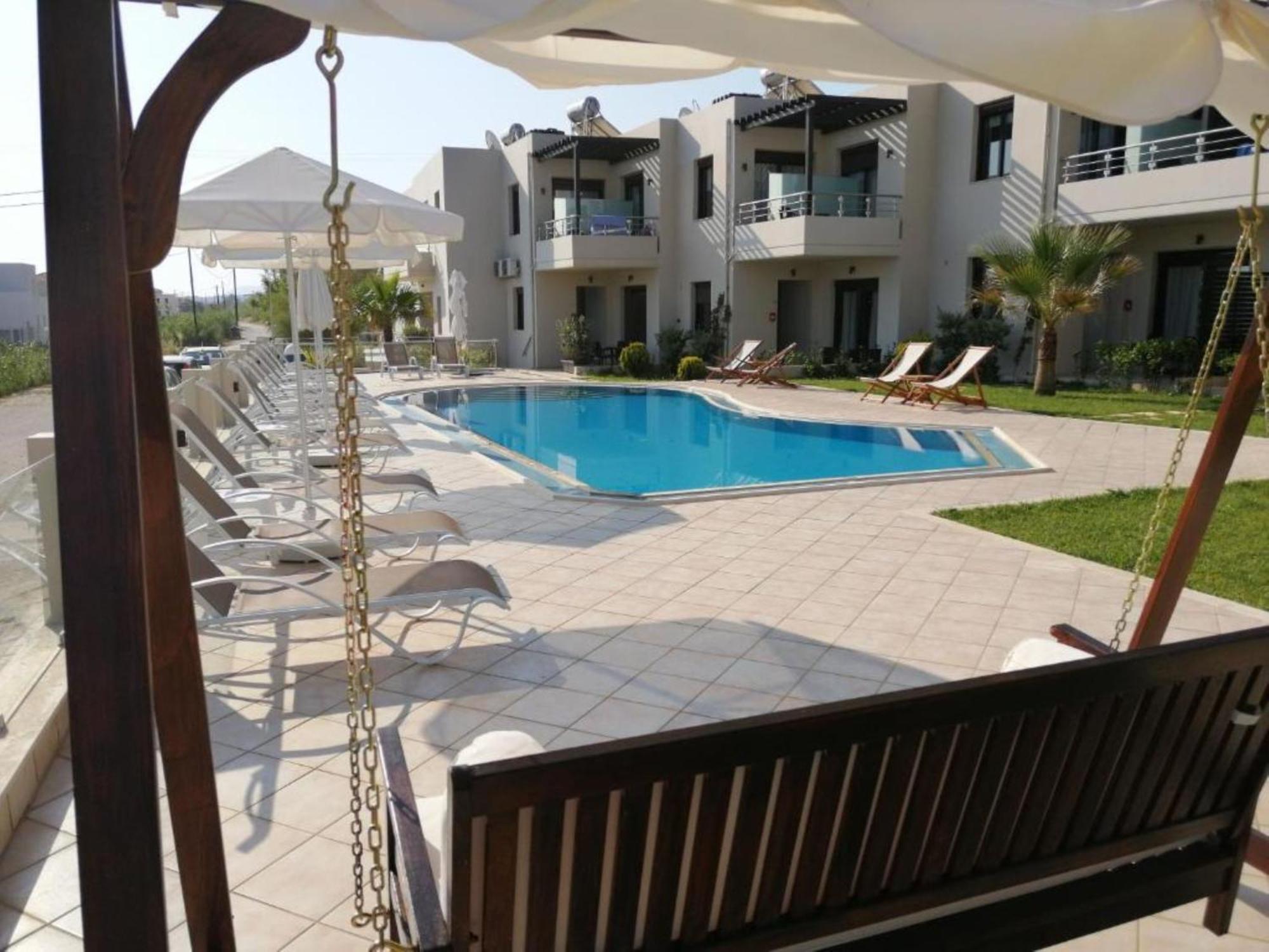 Carisa Suites And Apartments Малеме Экстерьер фото