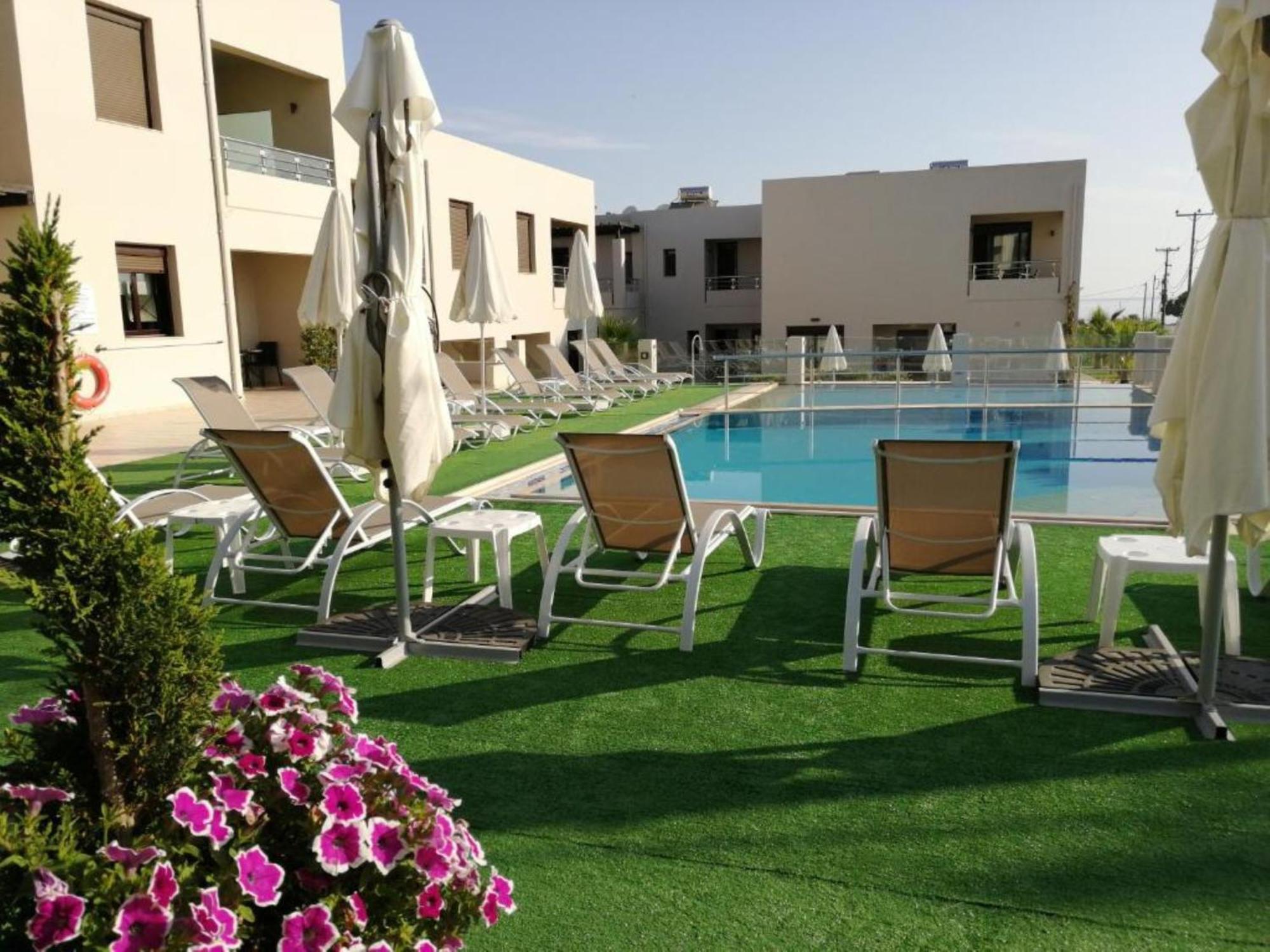 Carisa Suites And Apartments Малеме Экстерьер фото